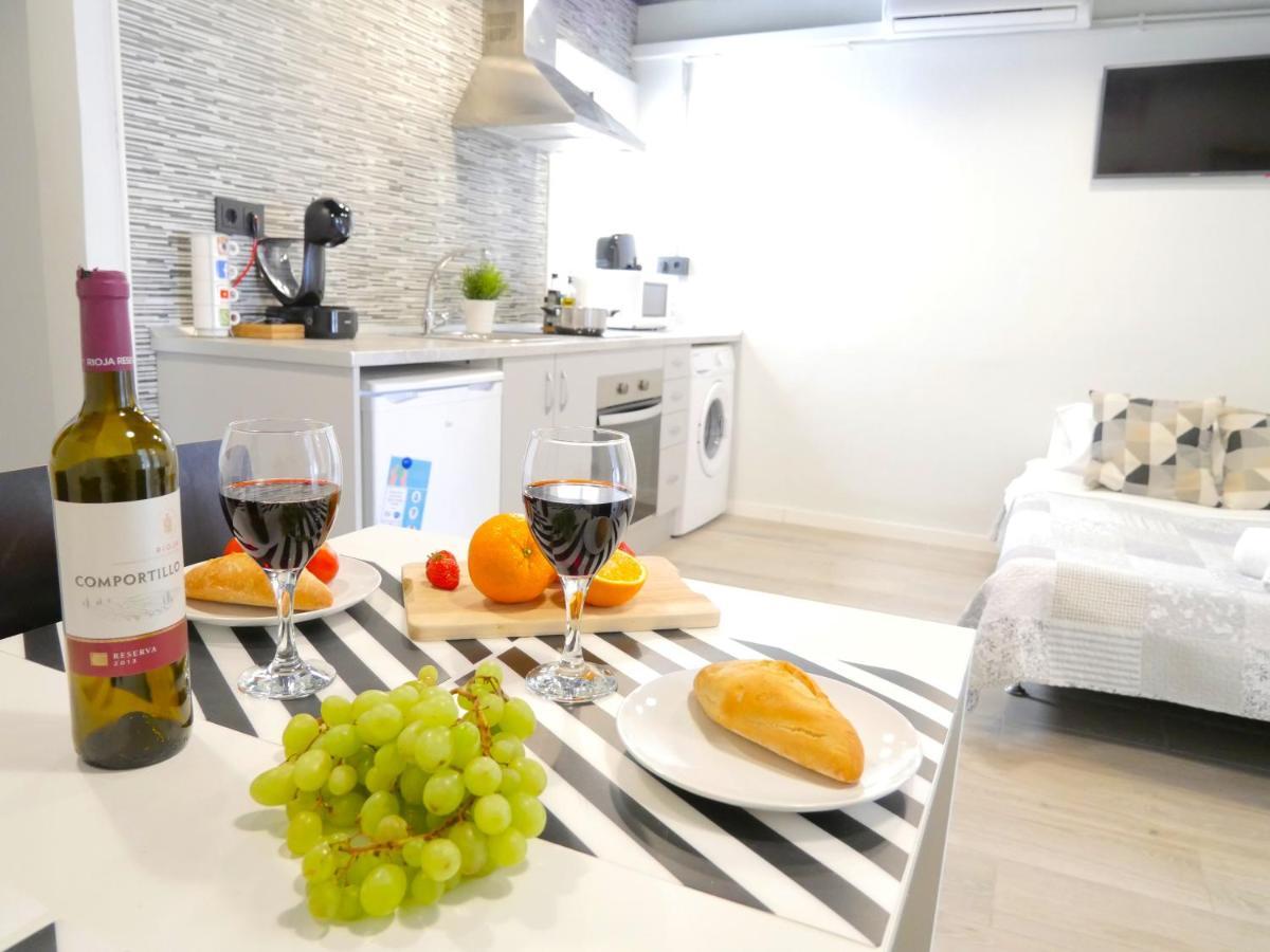 Stay U-Nique Apartments Llobregat L'Hospitalet de Llobregat Dış mekan fotoğraf
